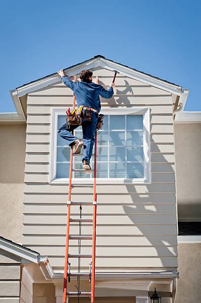 Best Garage Cleanout  in Taft, FL